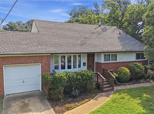 420 Pepper Mill Ln, Norfolk, VA 23502