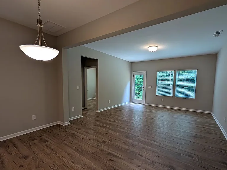 7119 Reeves St — Photo 26