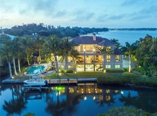 1348 Point Crisp Rd, Sarasota, FL 34242