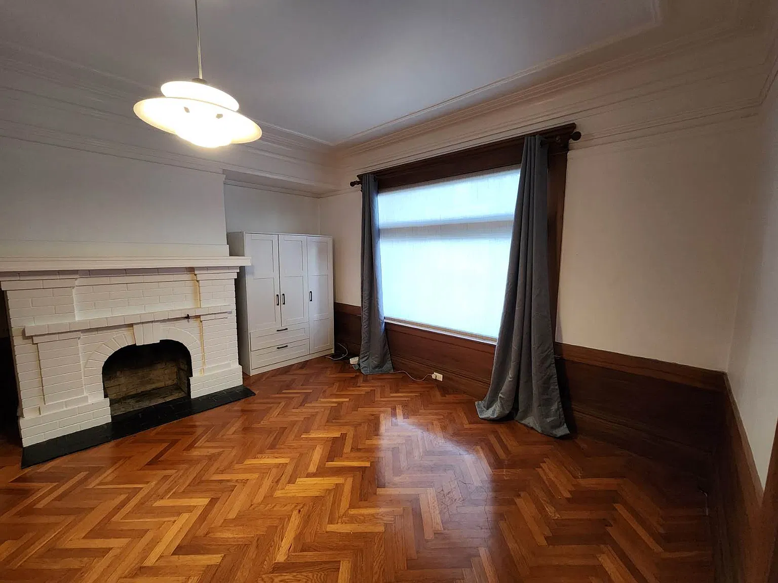 1 bed, 1036 sqft, $2,000 — Photo 3