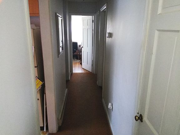 4th image of 256 Denbigh Blvd