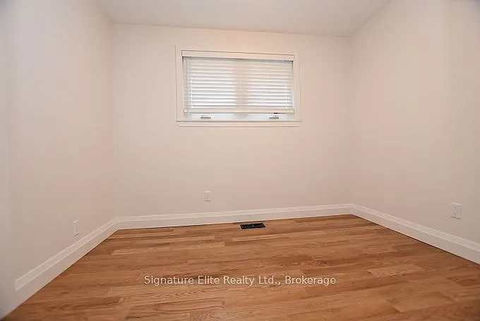 25 Lyncroft Dr #MAIN — Photo 16