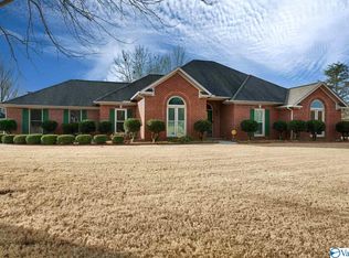 106 Debbie Blvd, Huntsville, AL 35811