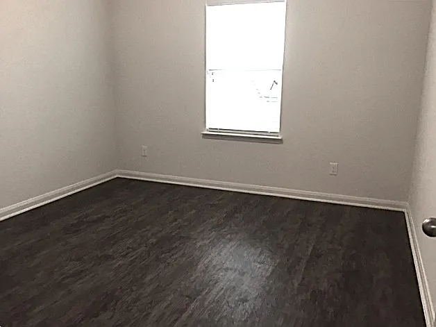 1211 Arizona Dr — Photo 13