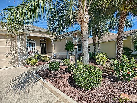3rd image of 579 Kuhl Ln