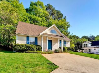 250 Sulphur Springs Rd, Greenville, SC 29617