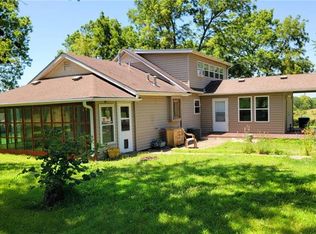 22946 E 700th Rd, Pleasanton, KS 66075