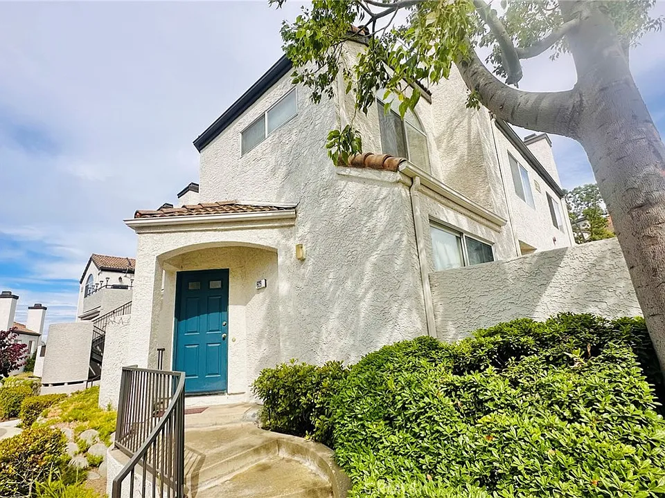 13133 Le Parc Blvd #609