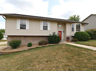 101 Lexington Dr, East Peoria, IL 61611