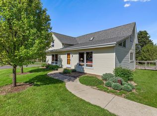 4097 Hubertus Rd, Hubertus, WI 53033