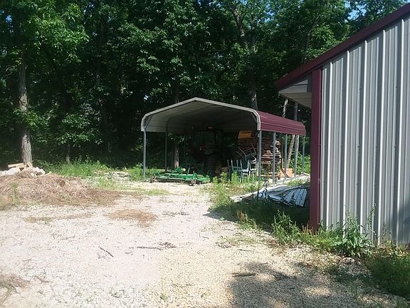 3rd image of 918 120th St