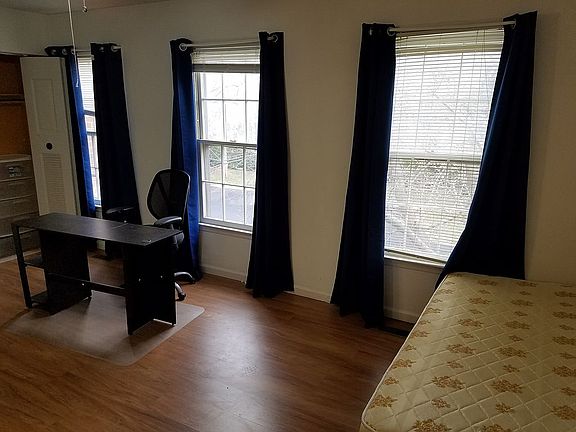 2nd image of 4332 Caprice Ct