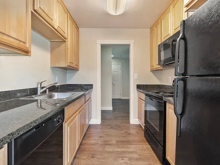 234 Escuela Ave — Photo 24