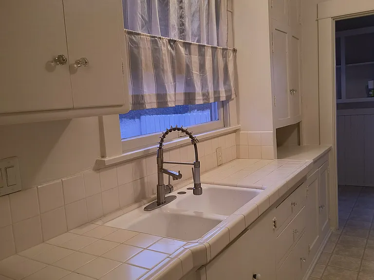 257 Molino Ave — Photo 7