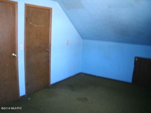3rd image of 732 Highland Ave