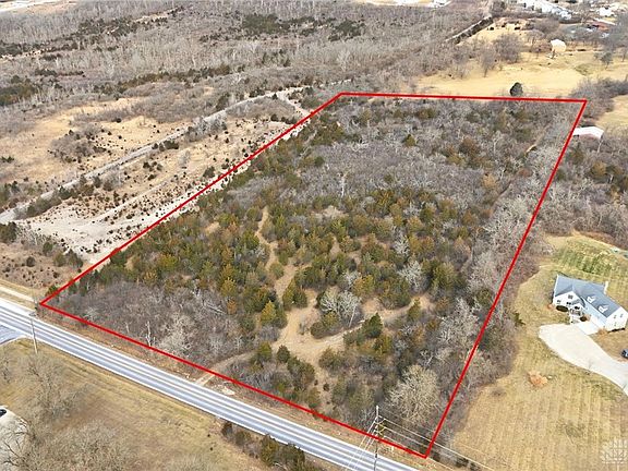 2nd image of 5819 Benner Rd