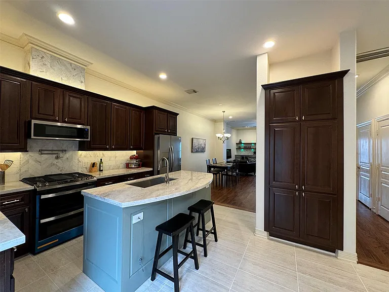 2540 Prospect St #G — Photo 9