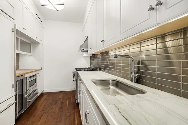 Rented by Douglas Elliman | media 3