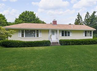 15 Twin River Rd, Lincoln, RI 02865