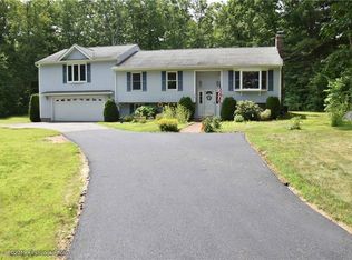 264 Franklin Rd, Hope, RI 02816