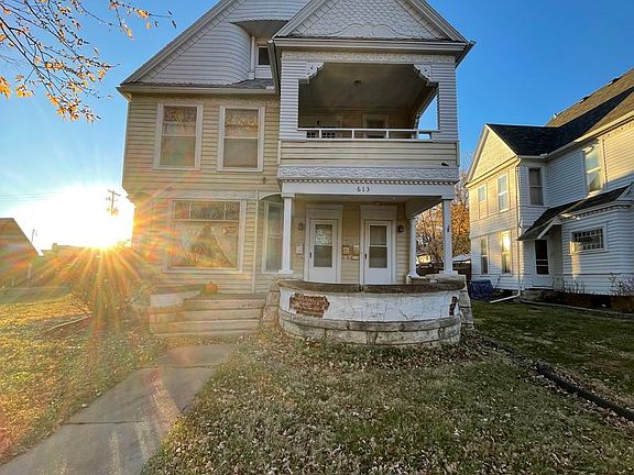 2nd image of 613 Exchange St APT 1