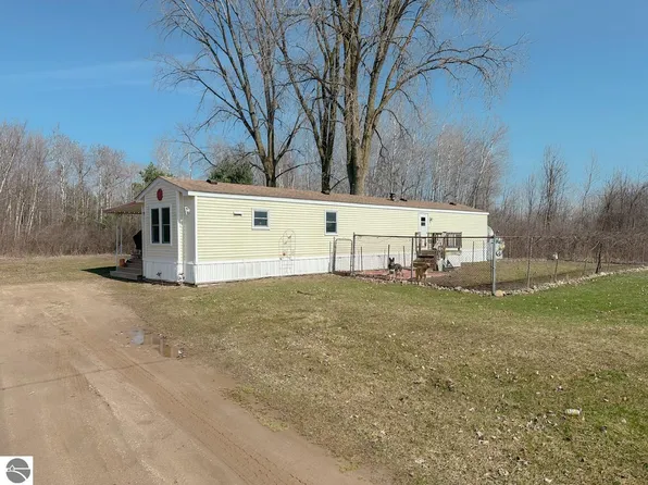 4400 W Burns Rd, Coleman, MI 48618