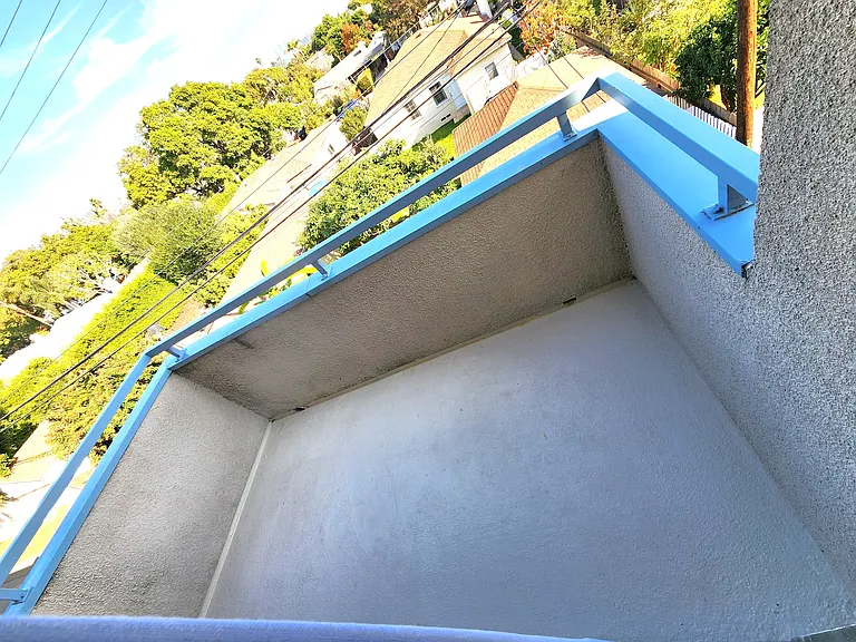 2572 S Centinela Ave #7 — Photo 4