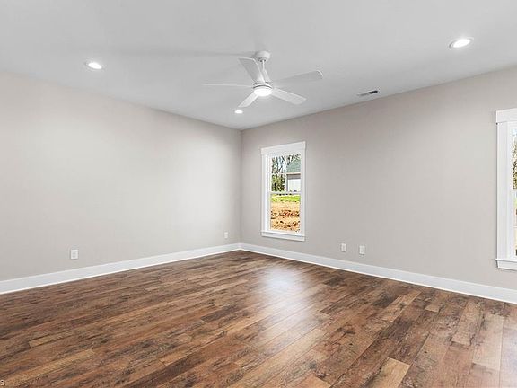 5th image of 3439 Transou Rd