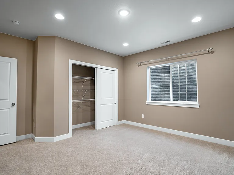 8963 Backgammon Dr — Photo 36