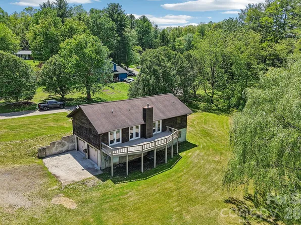 48 Chambers View Dr, Clyde, NC 28721