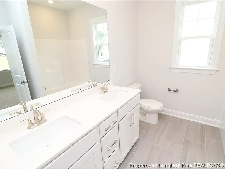 1015 Gemstone Way — Photo 36