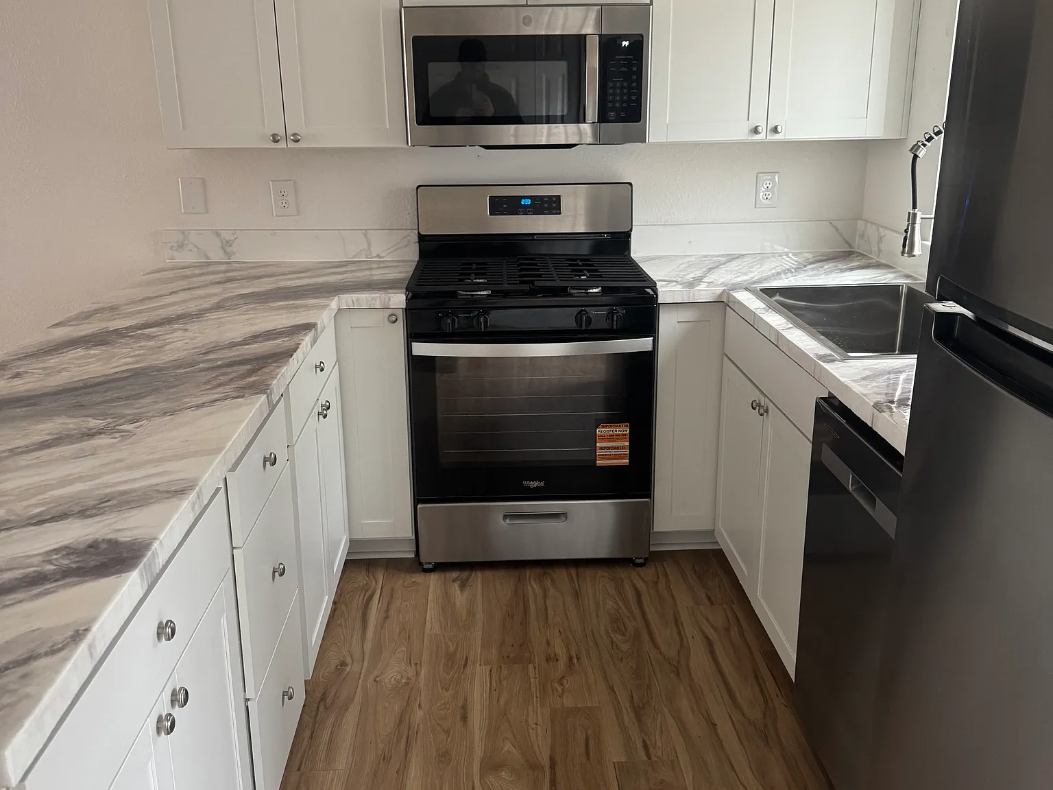 2 bed, 1.5 bath, 1116 sqft, $1,950 — Photo 3