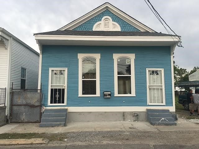 1st image of 2004 Painters St