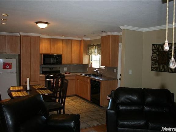 5th image of 1506 Silkwood Dr
