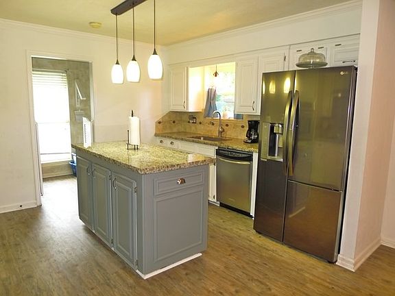 2nd image of 243 Forest Park Dr