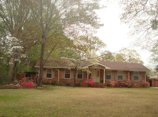 402 S Houston Rd, Centerville, GA 31088