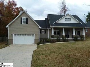511 Rockmont Rd, Greenville, SC 29615