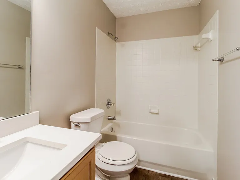 2098 Sugar Creek Falls Ct SE — Photo 16