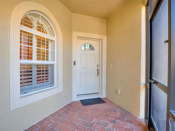 3rd image of 1678 Linz Ct