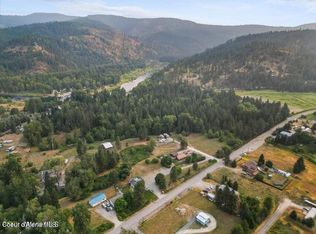 40487 Riverview Dr, Kingston, ID 83810