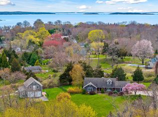 106 S Ferry Rd, Shelter Island, NY 11964