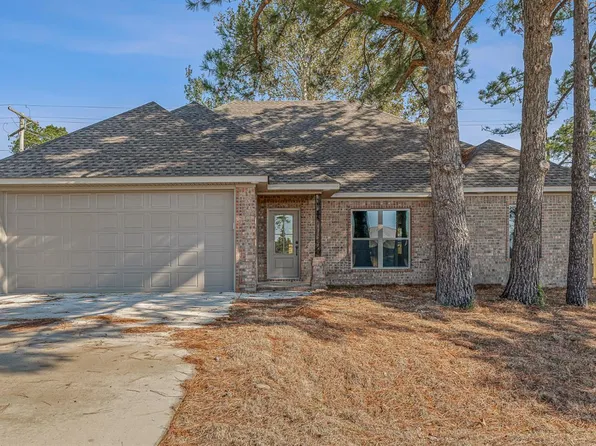 970 E 3rd St, Leachville, AR 72438