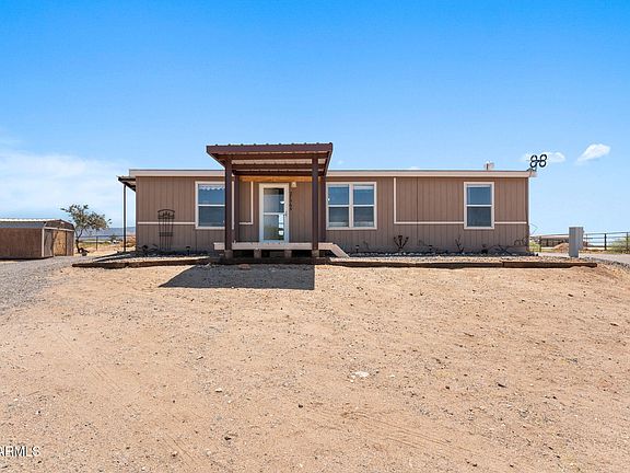 2nd image of 27565 S CLYDESDALE Avenue