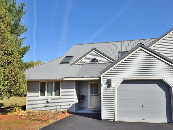 30 Meadowbrook Drive #1, Gorham, ME 04038