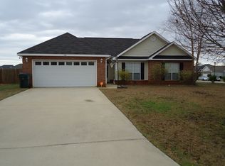 102 Bridlepath Way, Warner Robins, GA 31088