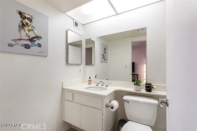 21040 Parthenia St #29 — Photo 18
