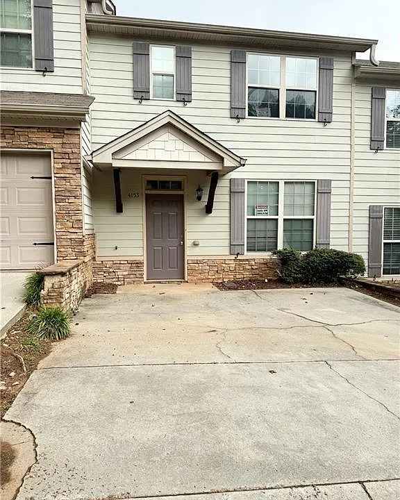 4153 Park Chase Dr