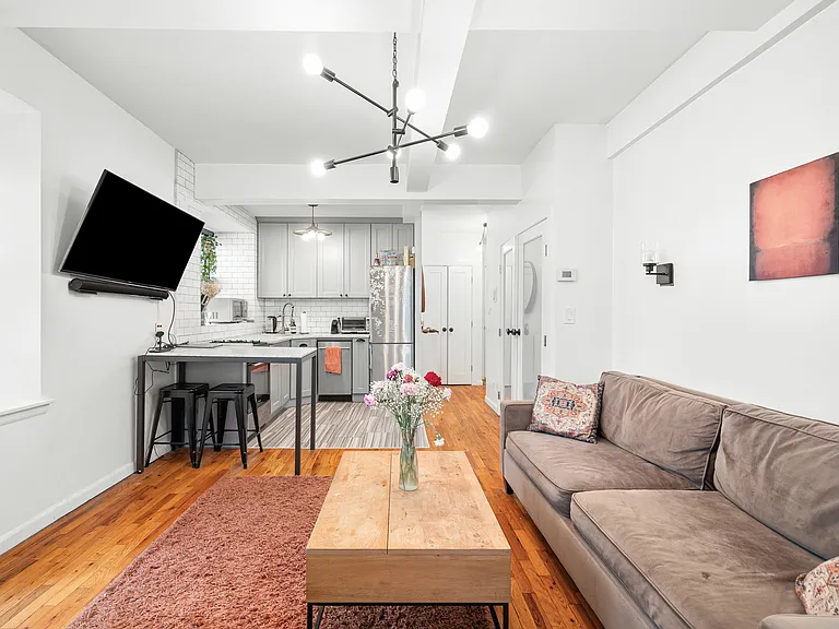 160 Bleecker St #3AE — Photo 3