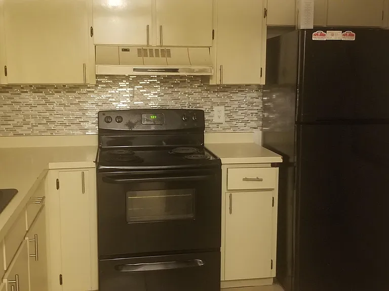 7677 Timber River Cir — Photo 1