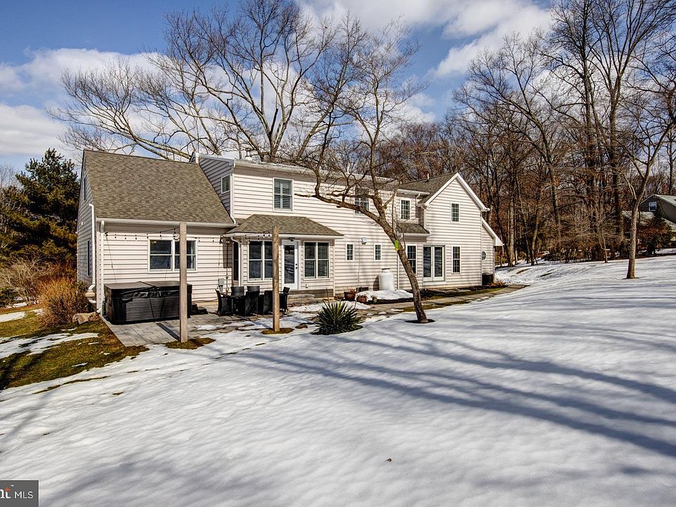 823 Forest Ln, Malvern, PA 19355 Zillow